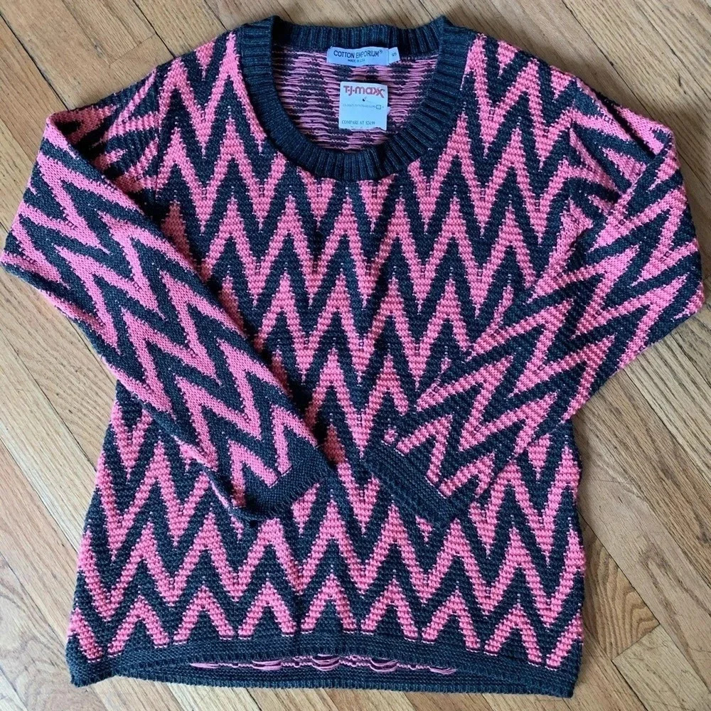 **NEW Cotton Emporium Chevron Sweater